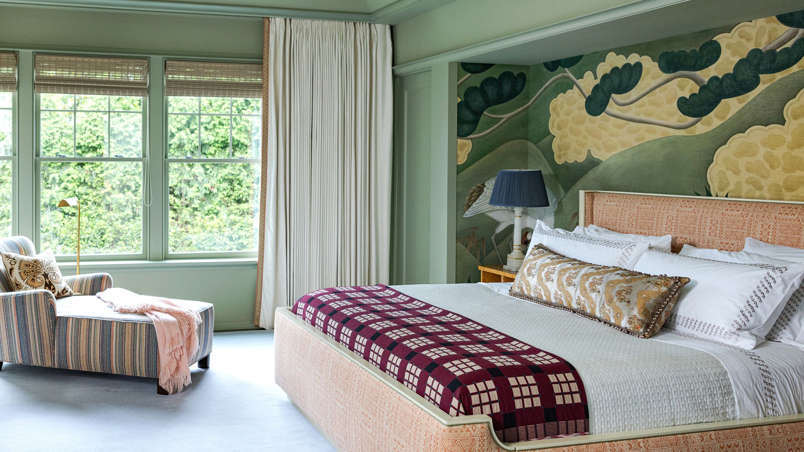 Luxury Bedroom Wallpaper